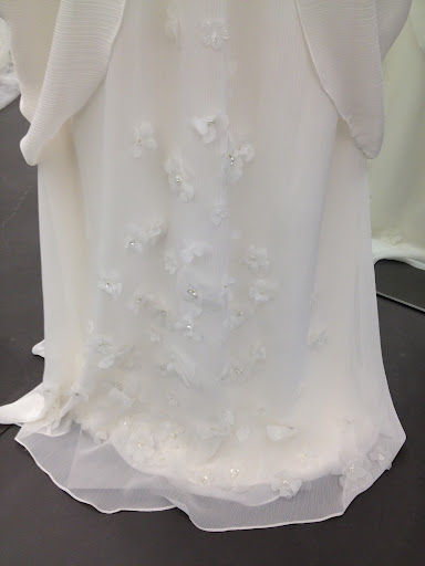 abito da sposa White Vera Wang Spring 2013 - foto da marthastweartweddings.com