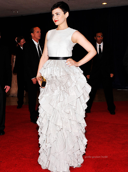 Ginnifer Goodwin in H&M Conscious at White House Correspondents Dinner 2012