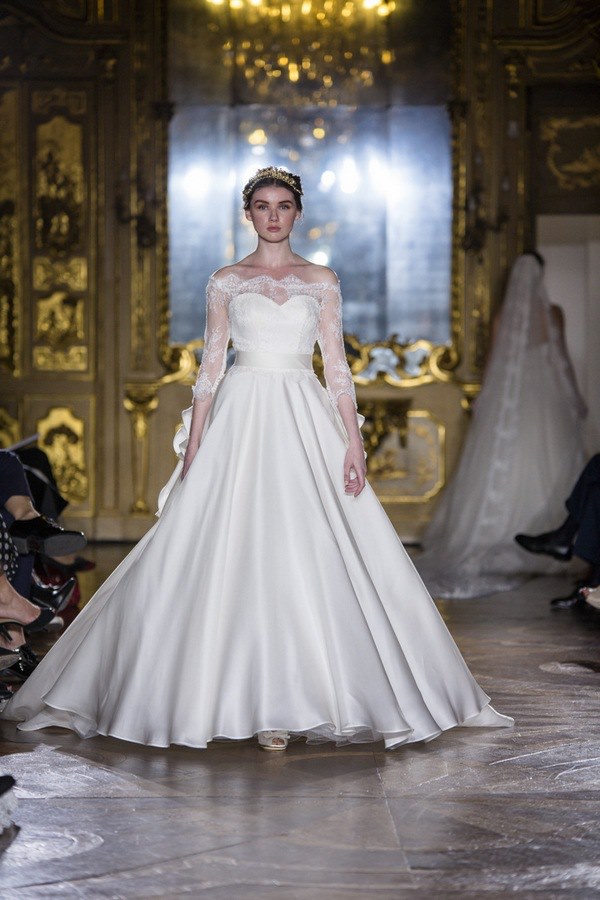 L oro di Napoli per la sposa 2017 by Enzo Miccio