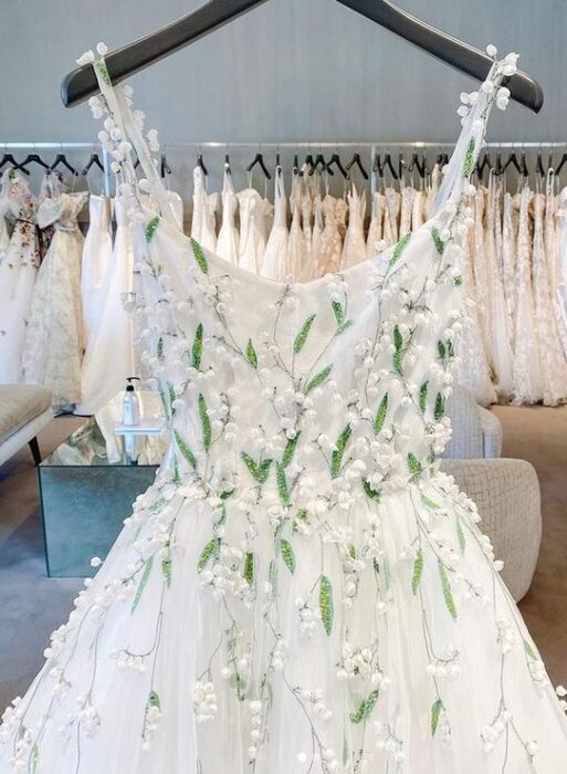 Monique Lhuillier Sposa Fall 2021 Lily Of The Valley Dtl 4 The Dress